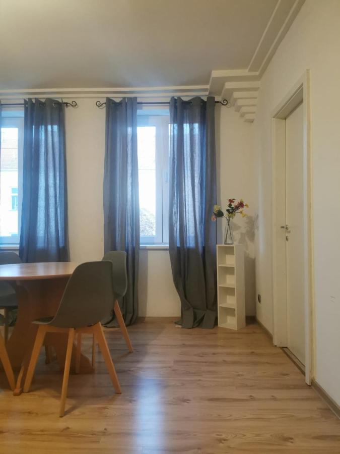 Beautiful, Spacious And Cheap Apartment Vienna Exterior photo