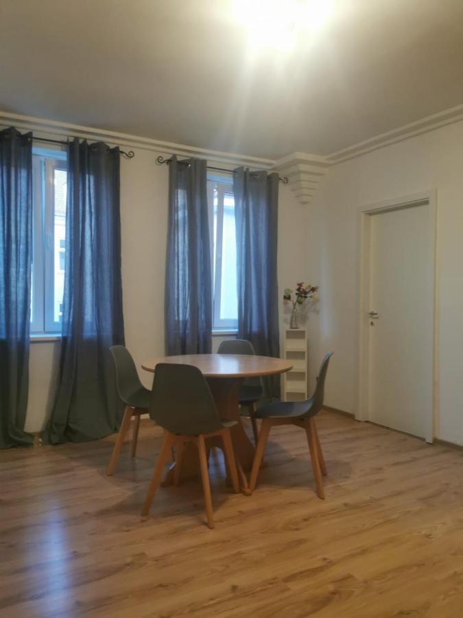 Beautiful, Spacious And Cheap Apartment Vienna Exterior photo