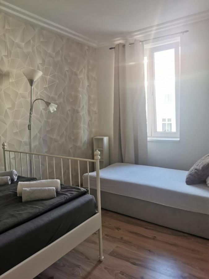 Beautiful, Spacious And Cheap Apartment Vienna Exterior photo