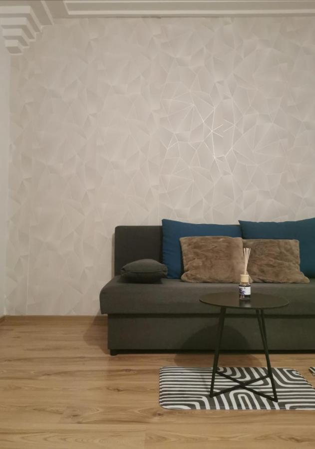 Beautiful, Spacious And Cheap Apartment Vienna Exterior photo
